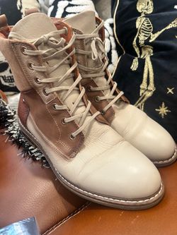 Pikolinos leather boots
