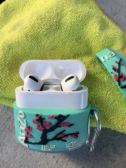 Apple AirPods Pro