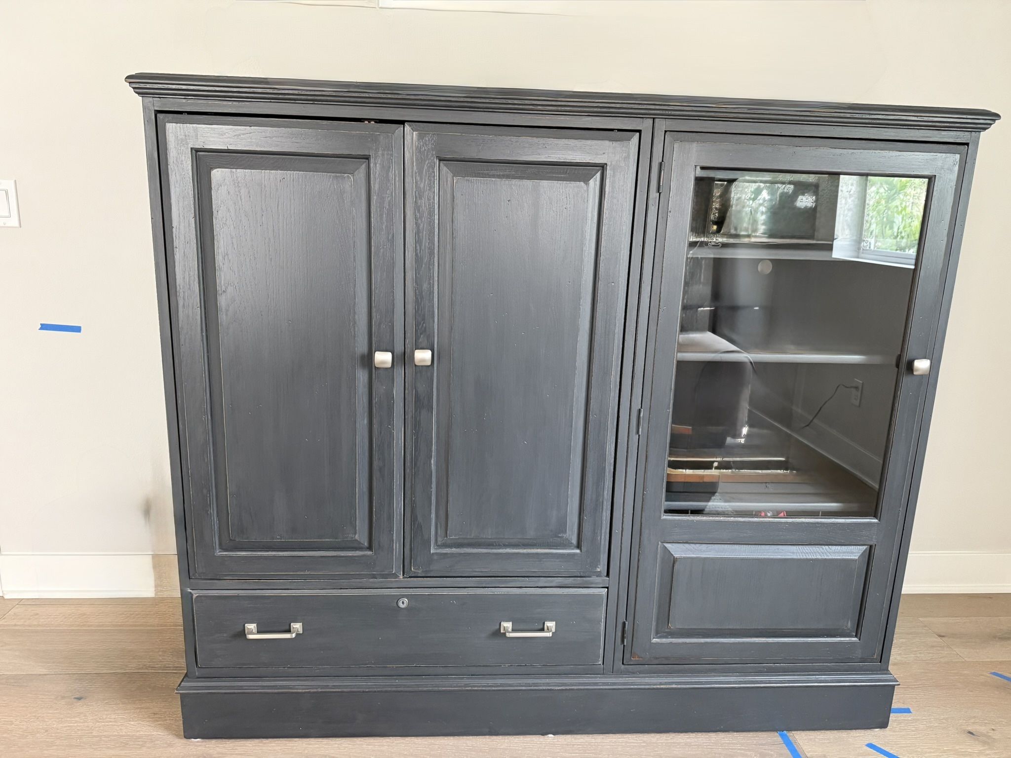 Ethan Allen-Media Console/armoir-$100