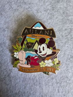 Opening Aulani Pin