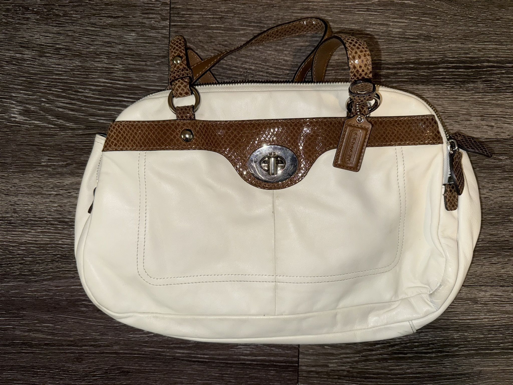 Authentic Coach Ivory White Purse Handbag Light Taupe silk Interior Designer Bag