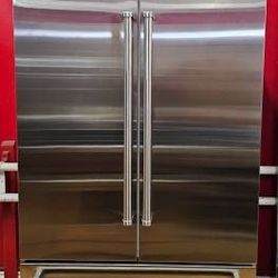 Sub-Zero 42 Inch Built-In French Door Refrigerator ( NEW 2023 MODEL )