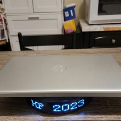 HP 15.6" Laptop Upgraded!  😃12GB Ram! Ready for school and work!  i3 fast 256GB SSD! 