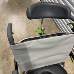 Razz Roll-in Shower Commode Chair