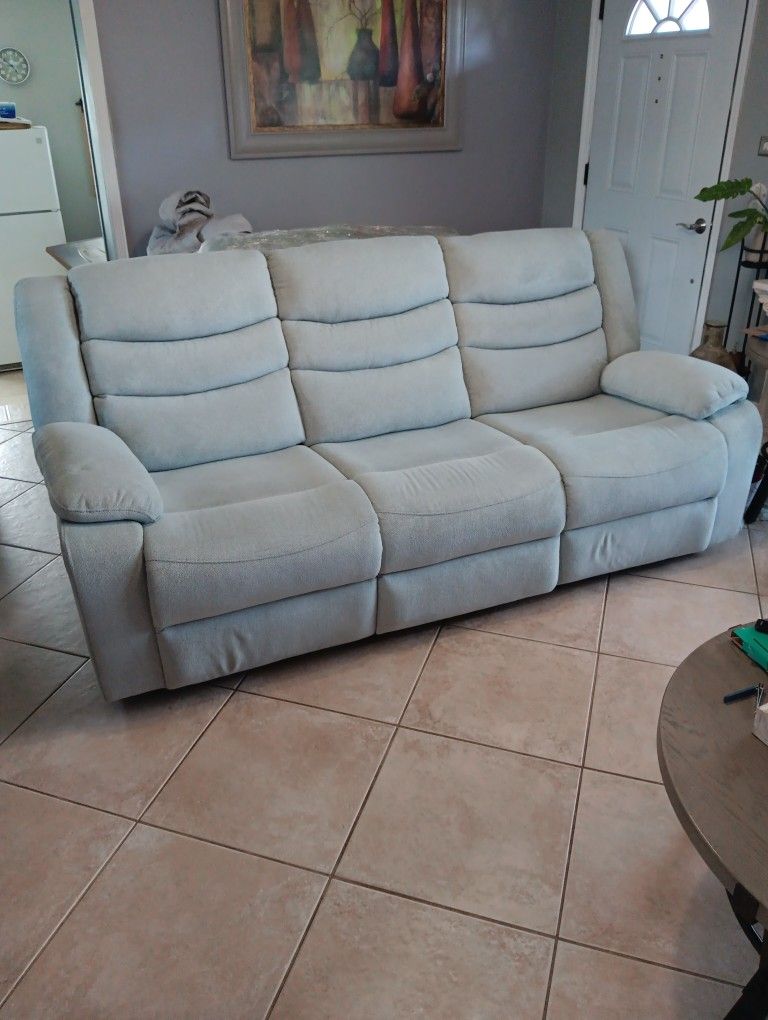 Recliner Sofa