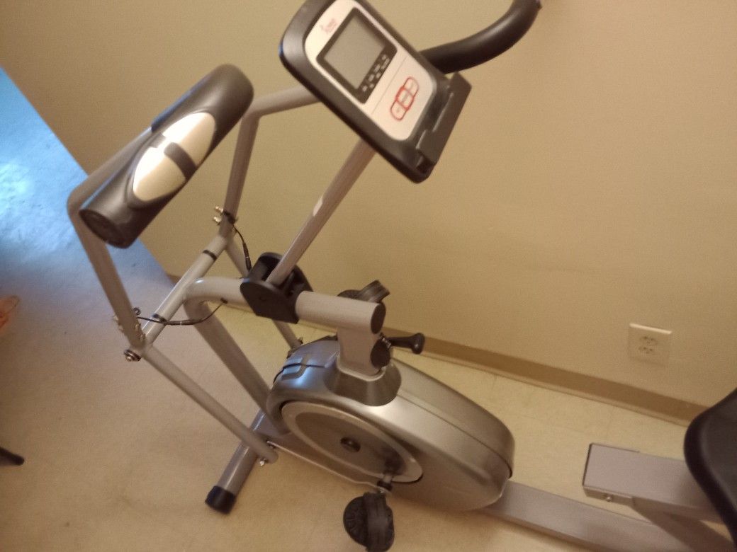RECUMBENT BIKE ( LIKE NEW )