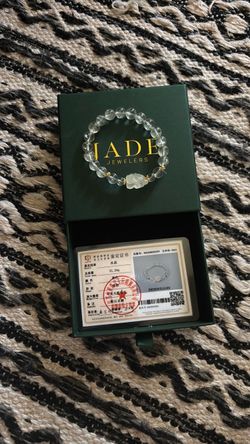 9 tail fox jade bracelet