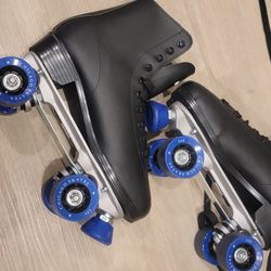 Mens Size 11 Chicago Roller Skates