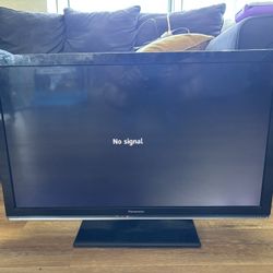 32” Panasonic Televsion