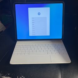 iPad Air Pro With Keyboard 