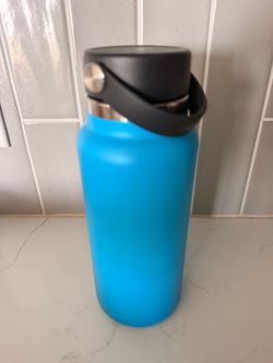 Hydro flask blue - brand new