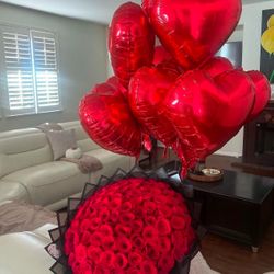 Flower Arrangements 