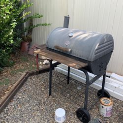 Chargriller Barbecue Smoker - Super Pro