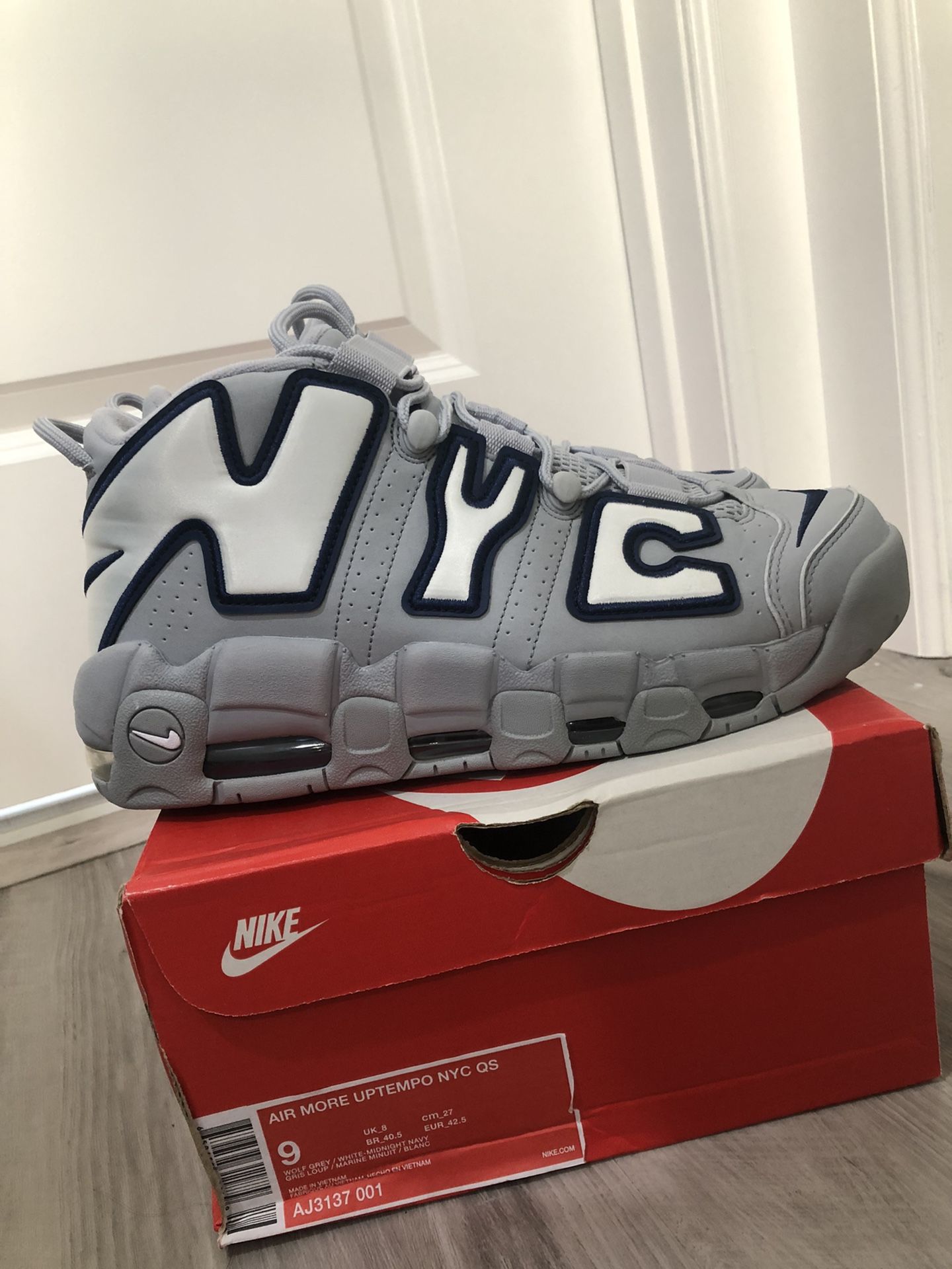 Nike Air More Uptempo NYC