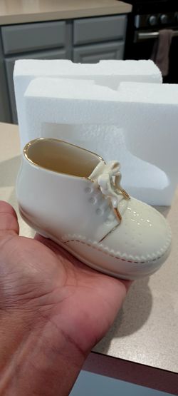 Vintage Lenox Baby's First Steps Shoe Figurine. 