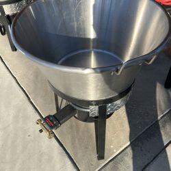 Cazo Para 100 Libras De Carne! Quemador Con Manguera Y Regulador. Vase Tapada 