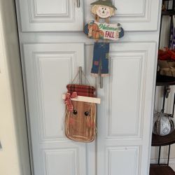 Thanksgiving decor