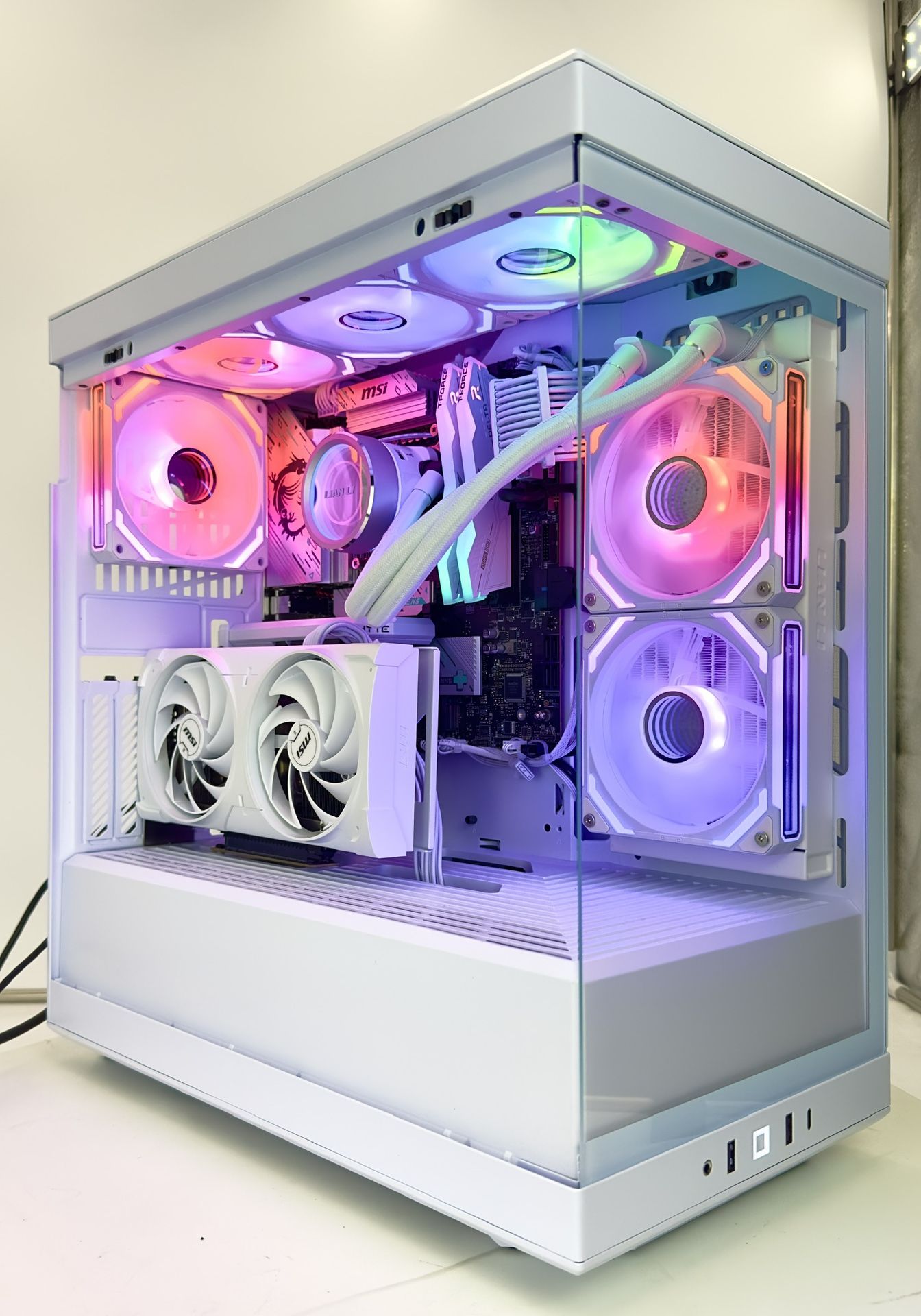 *Black Friday Deal* *NEW* NVIDIA RTX 5070 AMD Ryzen 7 7700 32GB DDR5 RAM 2TB SSD RGB Gaming Computer