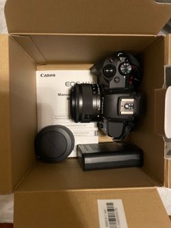 Cannon EOS M50