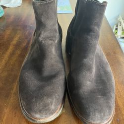 Clarks Men's Clarkdale Gobi Dark Brown Suede Chelsea Boot / Size 10.5