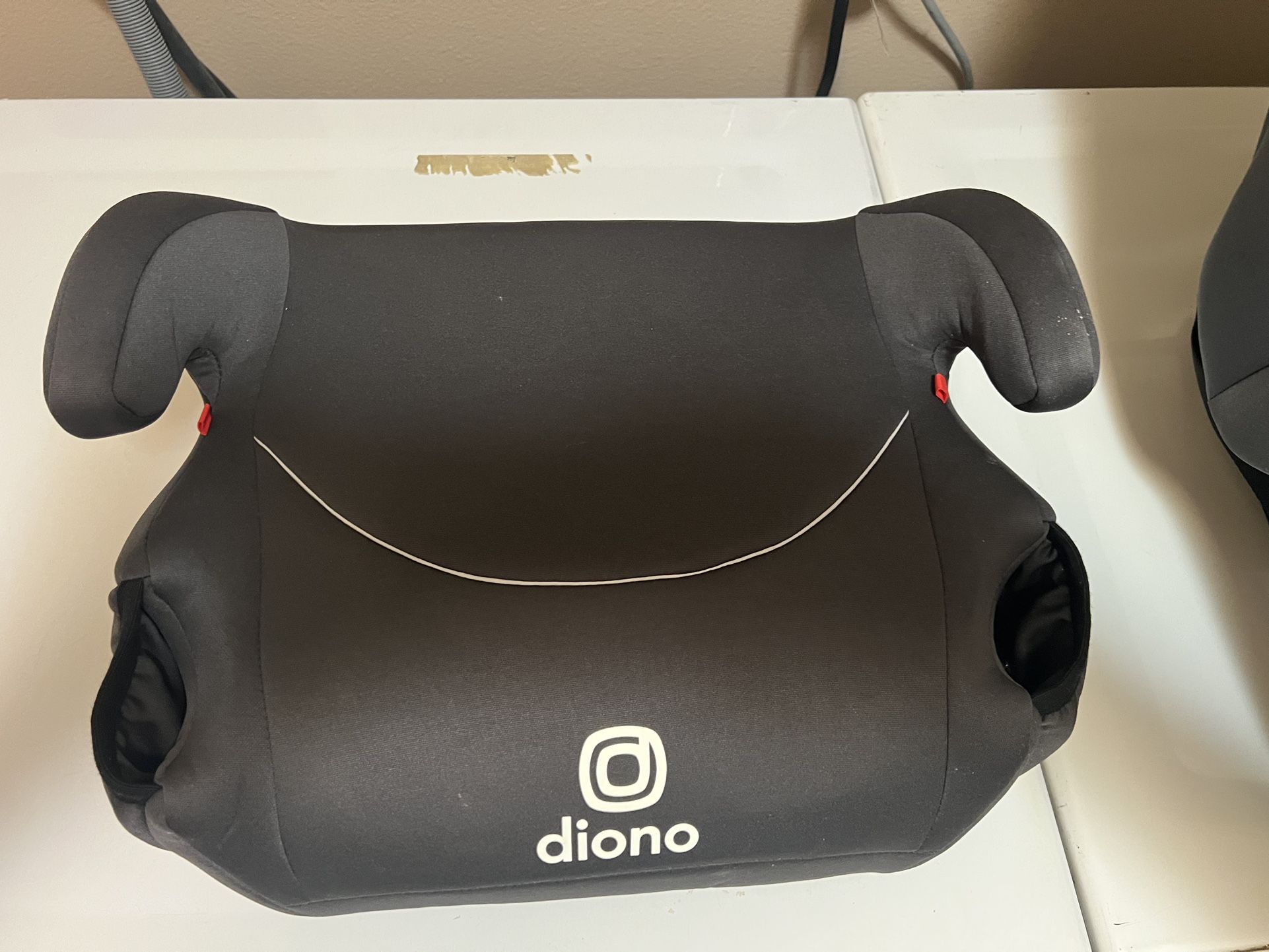 Diono booster