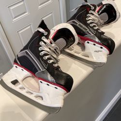 Baur Skates  Kids Size 2 