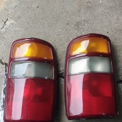 Tail Lights GMC Yukon 