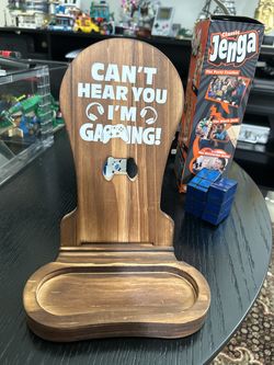 Headphone stand