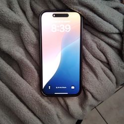 APPLE iPhone 15