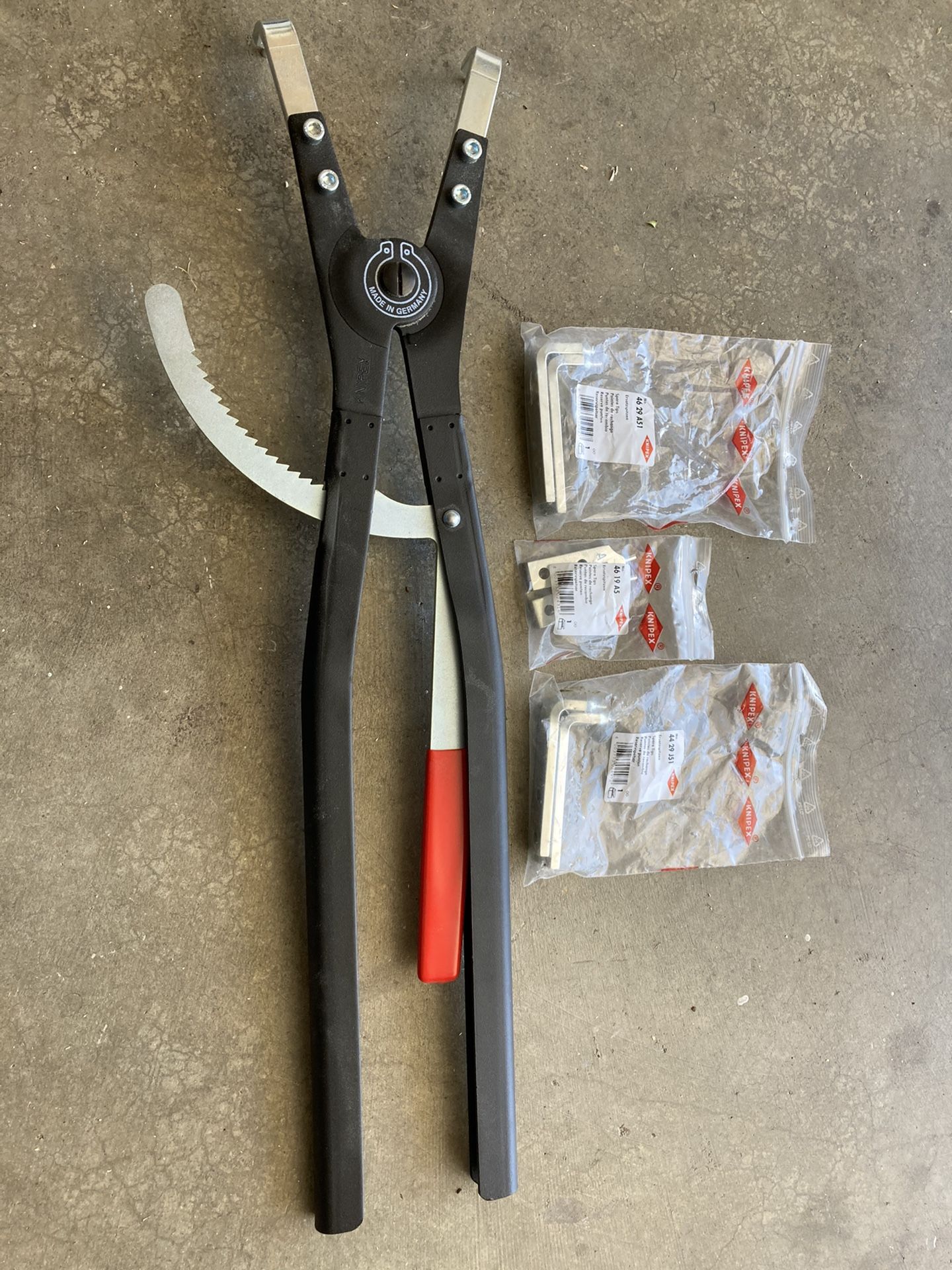 16 Inch Snap Ring Pliers