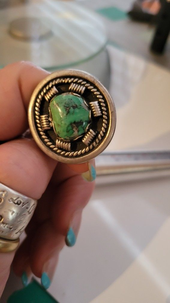 Vintage Navajo Sterling Silver Turquoise Ring