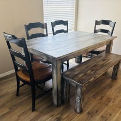 6 Seater Table. Unique Gray Weathered Finish