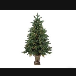 4.5' Pre-Lit Potted Sierra Norway Spruce Slim Artificial Christmas Tree, Clear Lights 4.5ft!