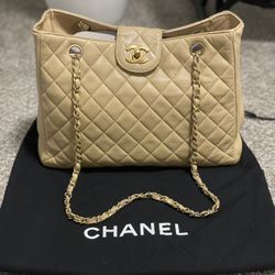 Chanel Lambskin Purse