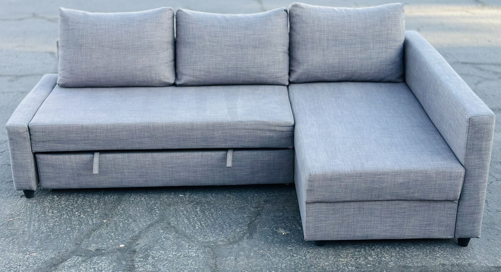 Sofa, Couch Sectional ( Delivery Available)