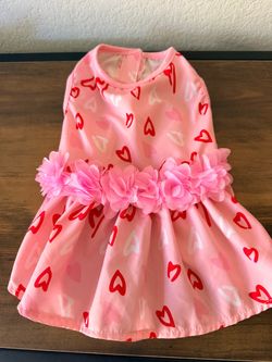 SMALL: pink heart-patterned pet dress