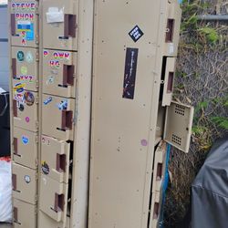 Free Lockers 