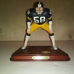 Pittsburgh Steelers Jack Lambert statue