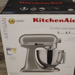 KitchenAid 5 Qt Stand Mixer