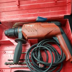 HILTI Rotary Hammer Drill TE 1 w Case