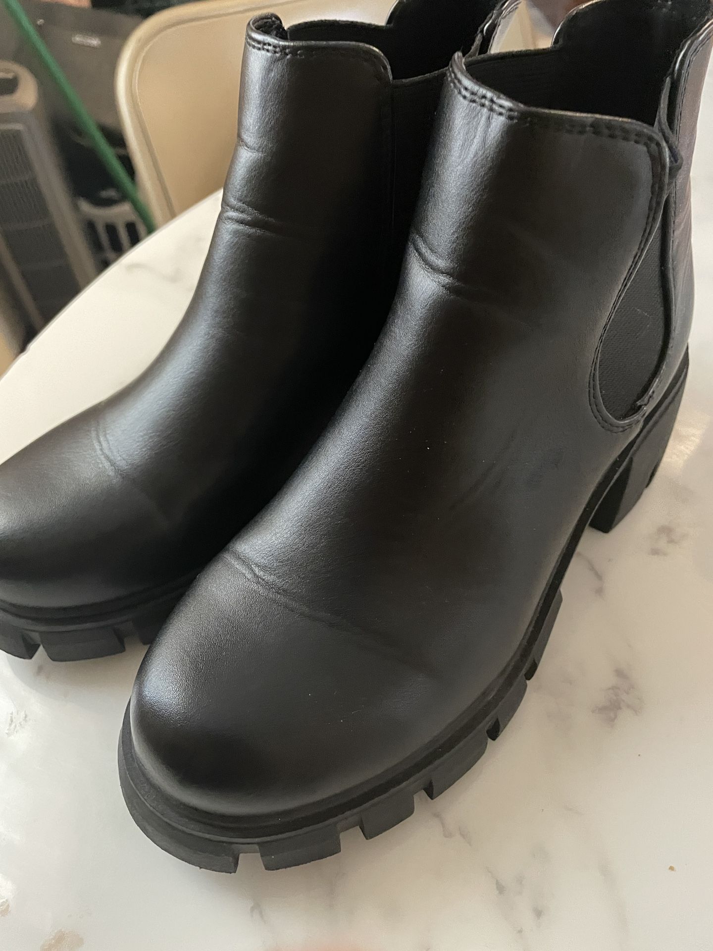 Women’s Boots 6.5 