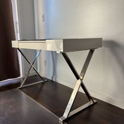 White Desk
