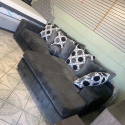 Grey Soft Comfortable Big Sectional ‼️financing Available ‼️