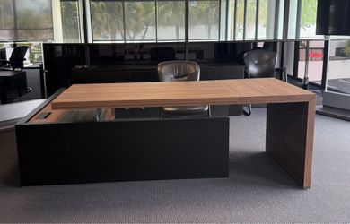 Office Desks