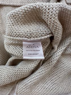 We Are Amma Cocoon Nursing Covers – Natural an Coral Pink – Very Lightly Used