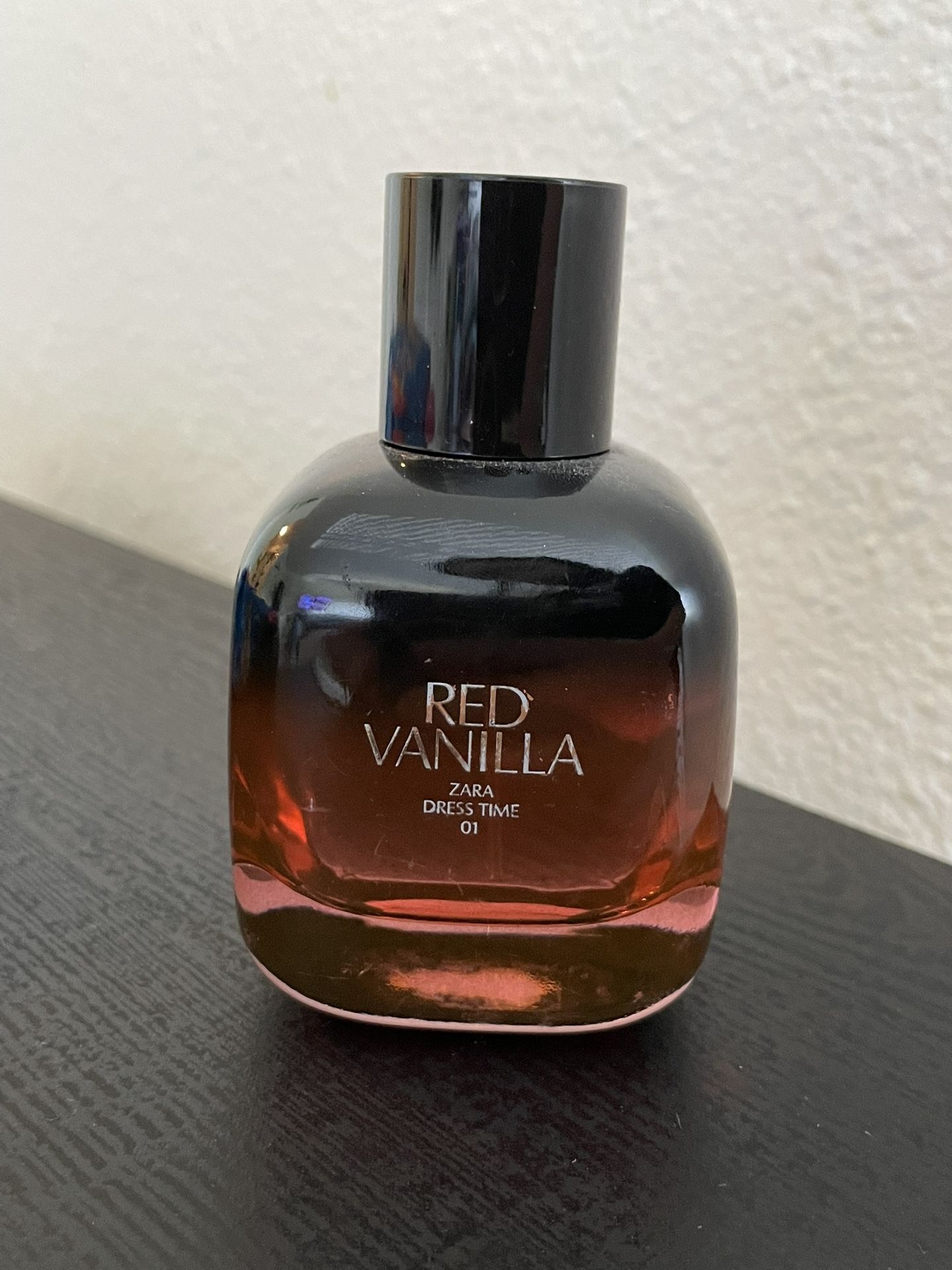 Red Vanilla perfume