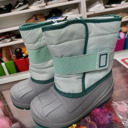 New Kids Snow Boots Size 8 & 9