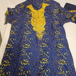3 Men's African/Cultural Shirts Bundle – Size Medium – Dashiki, Tie-Dye & Rhinestone Designs