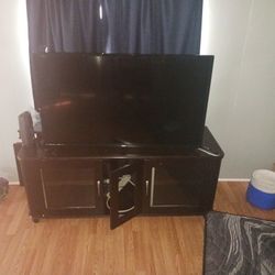 45 In TV And TV Stand 