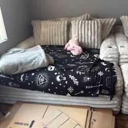 Used Stratford Chaise